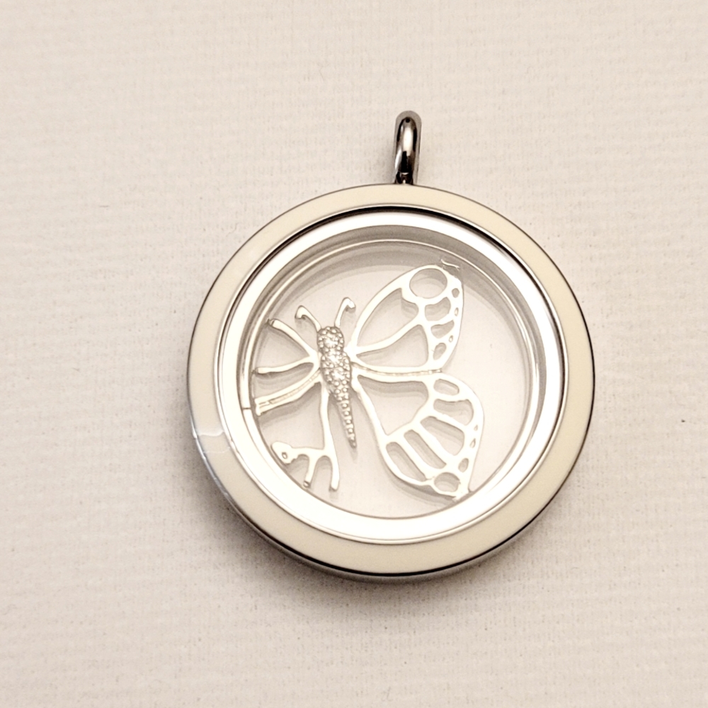Origami Owl Silver Large Living Locke with the Large ButterflyPlate! The locket